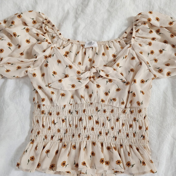 NWT Sunflower babydoll short sleeve cute top - Picture 4 of 10